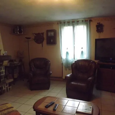 Bienvenue A La Noyeraie Ferienhaus Bio (Lot)